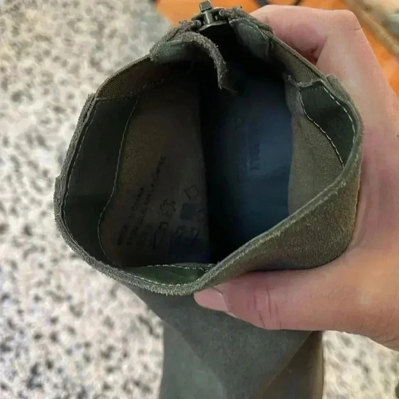 Urban Outfitters Suede Ankle Boots Size 9 - Picture 7 of 10